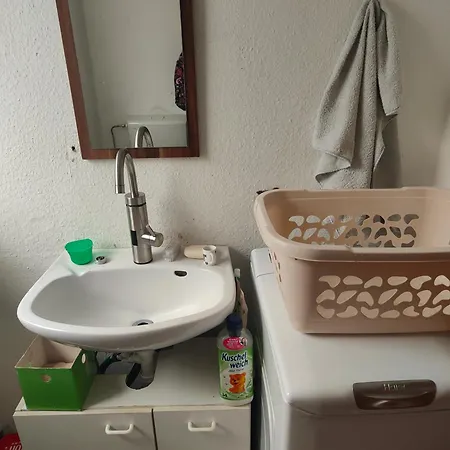 Nikitas Ohne Dusche Kwatera prywatna